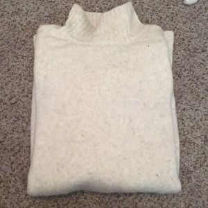 Gap turtle neck sweater